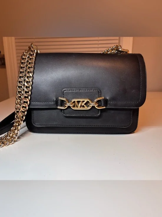 Michael Kors Heather Large Leather Shoulder Bag - Picture 2 of 9